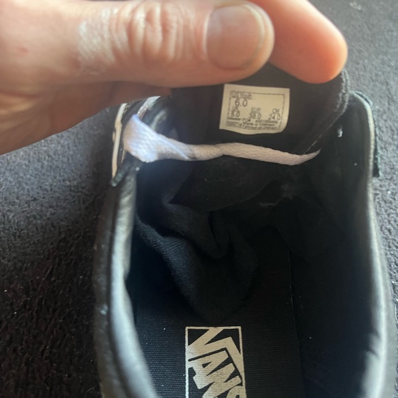 Y6 Vans - Picture 7 of 8